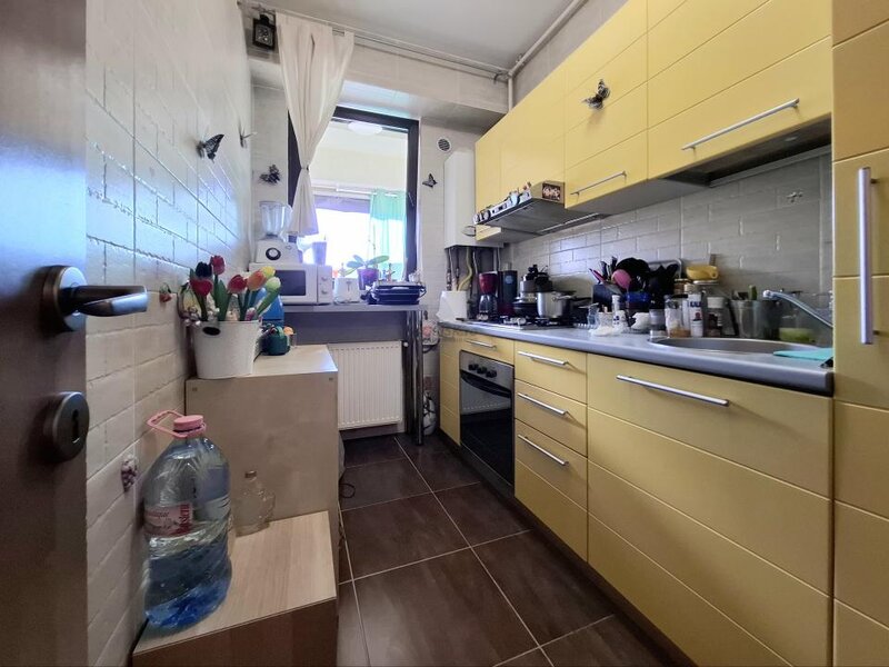 Vatra Luminoasa, 2 camere, bloc 2011, centrala, 62 mp, mobilat.